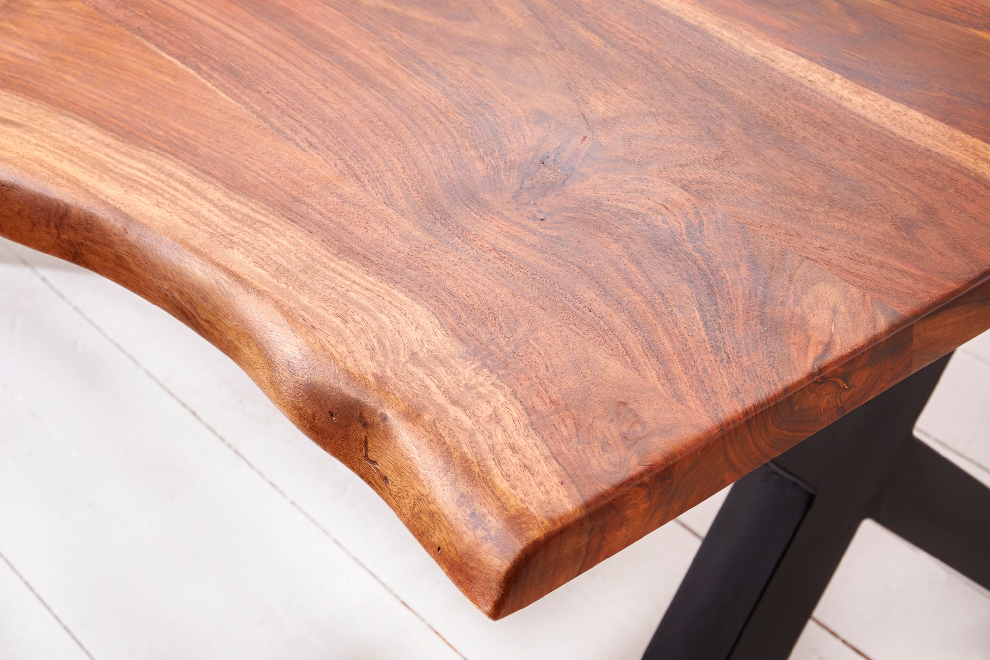 AMAZONAS mesa de comedor de madera maciza 180cm marrón Sesham patas de metal negro