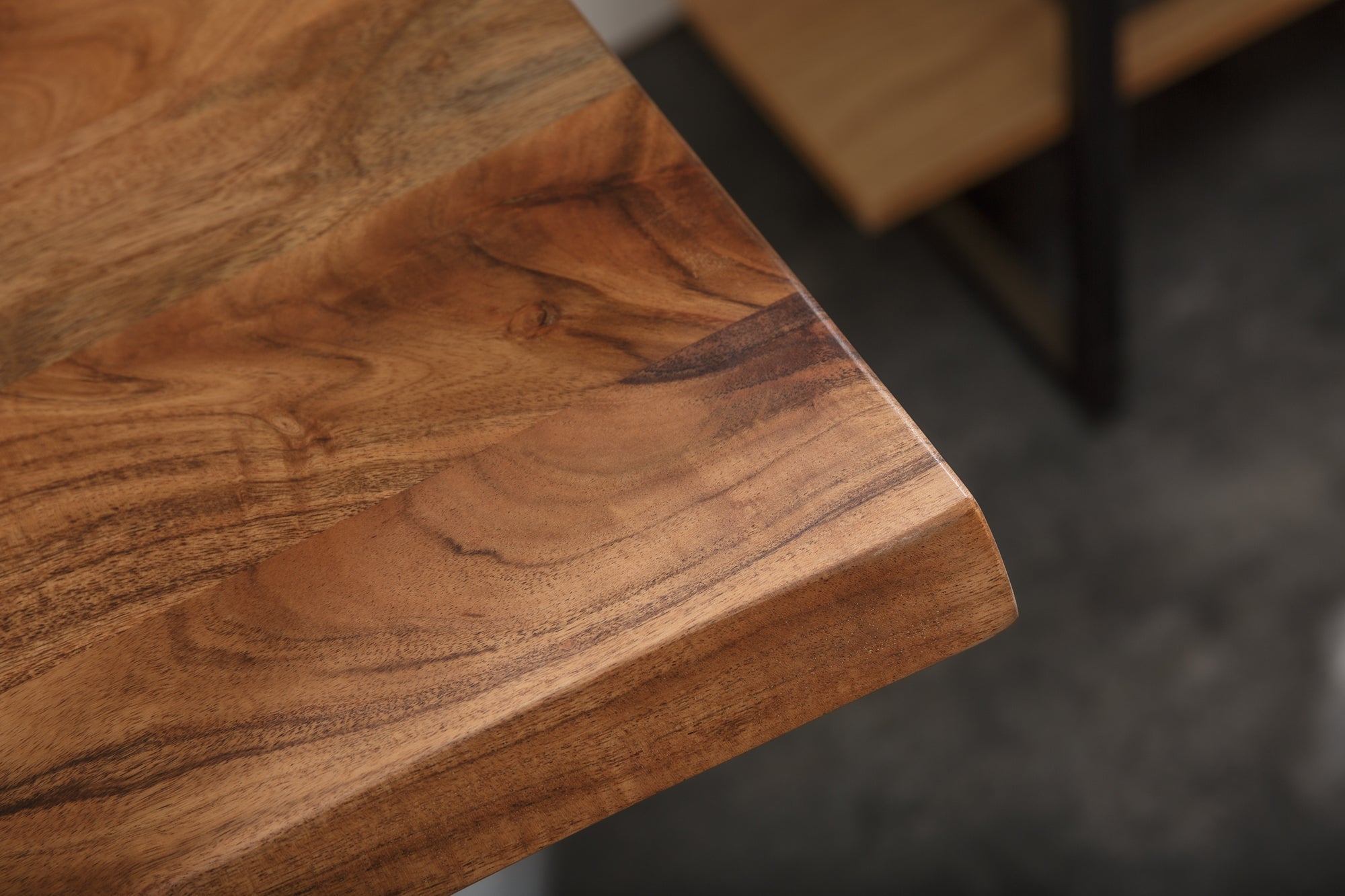 Mesa de comedor de madera maciza MAMMUT 120 cm acacia silvestre mesa de cocina escritorio borde de árbol patas de horquilla