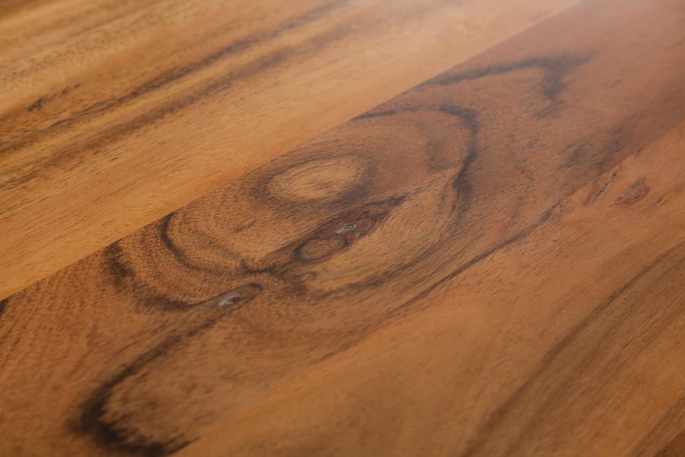 Table à manger en bois massif MAMMUT 180cm bord d’acacia sauvage design industriel plateau 2,6cm