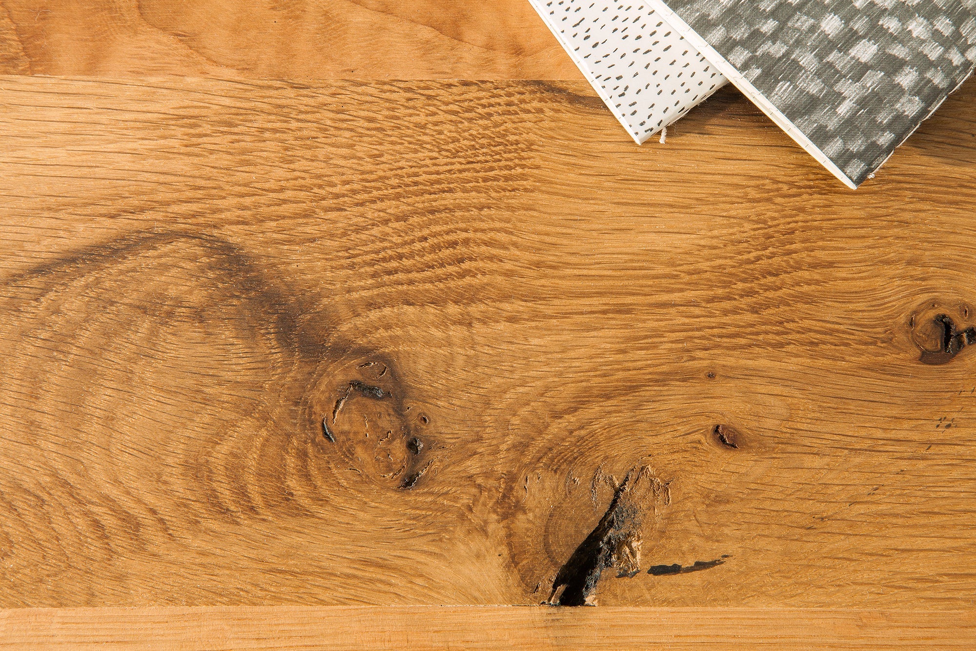 THOR 200cm mesa de comedor de madera maciza roble natural aceitado gris metal X-marco de diseño industrial