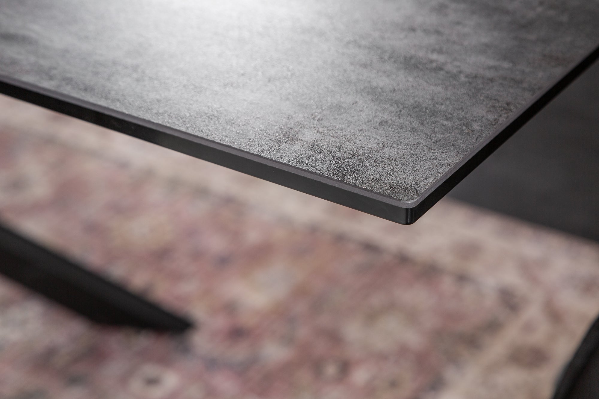 Mesa de comedor extensible EUPHORIA 180-220-260cm en cerámica lava antracita made in Italy