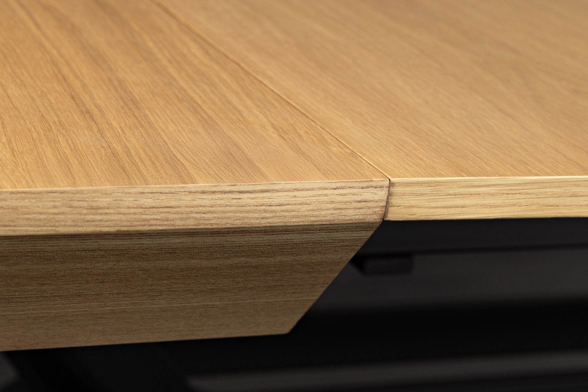 Table à manger extensible GIANT 200-320cm chêne naturel métal noir