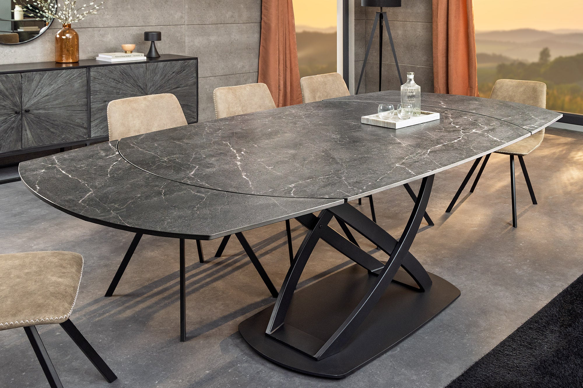 Table à manger extensible INCEPTION 130-190cm anthracite ovale céramique noir métal