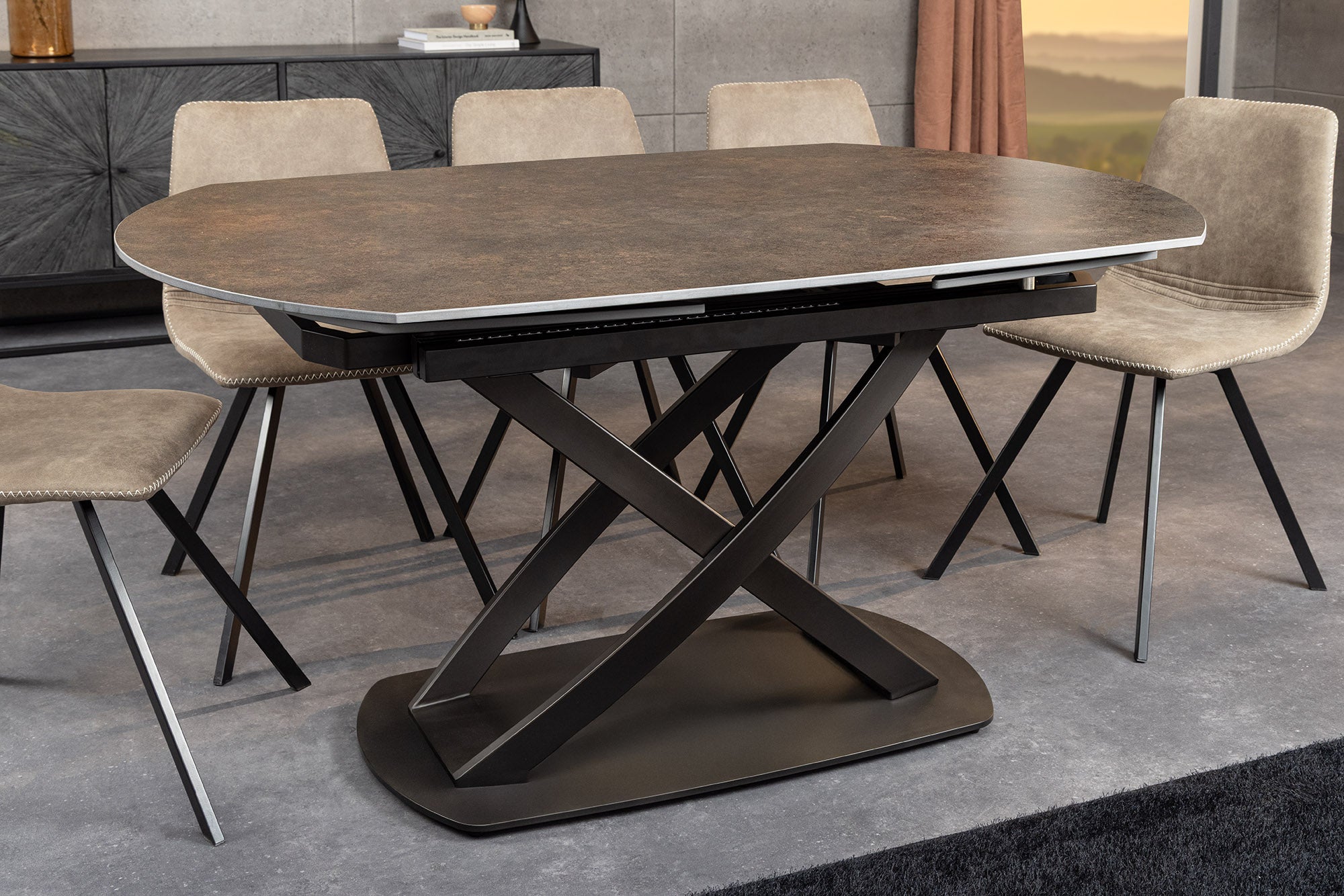 Table à manger extensible INCEPTION 130-190cm rouille ovale céramique structure bronze