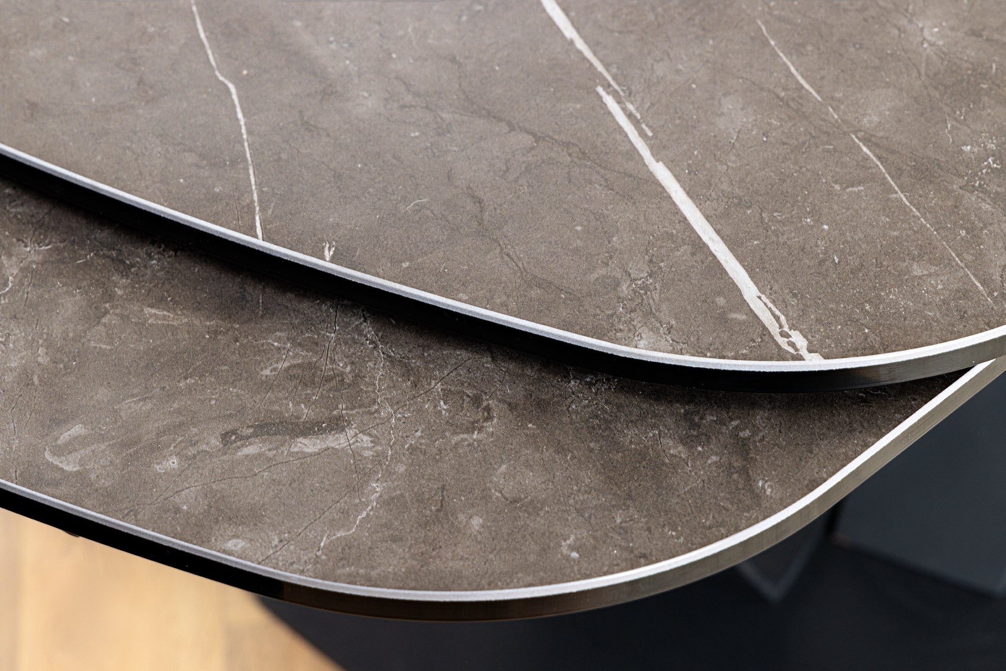 Mesa de comedor extensible PAPILLON 180-260cm cerámica grafito mármol metal negro