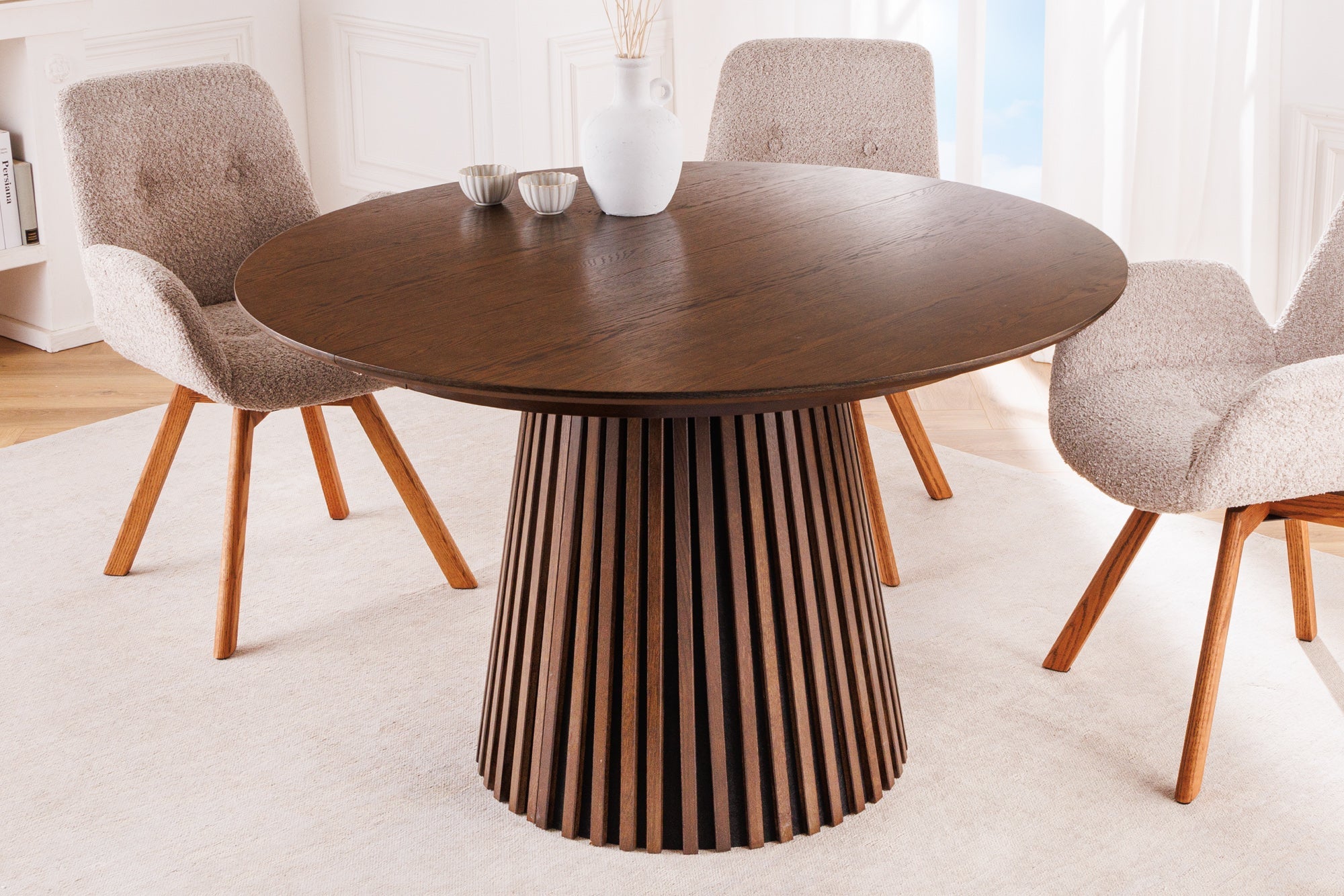 Mesa de comedor extensible VALHALLA WOOD 120-160-200cm con patas de roble ahumado marrón