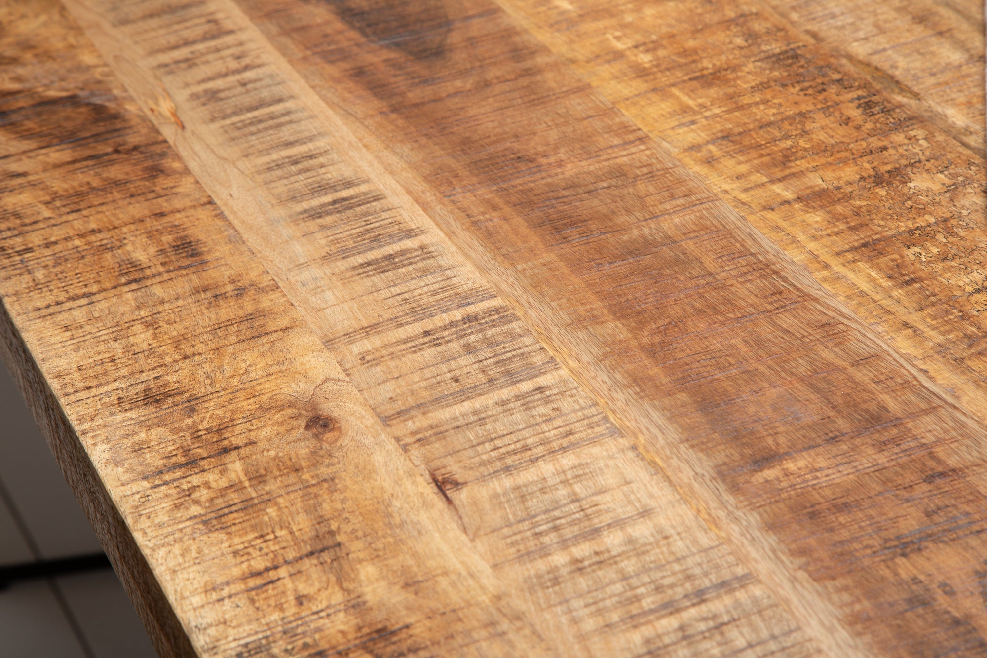 GALAXIE Mesa de comedor industrial maciza de 200 cm en madera de mango con estructura en forma de estrella