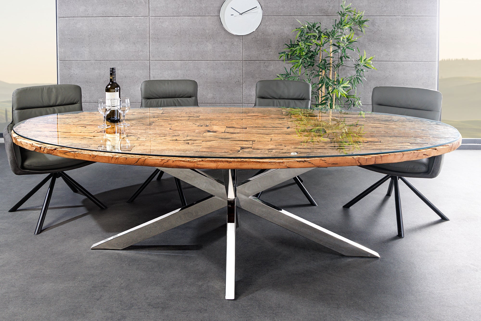 Table à manger massive BARRACUDA 220cm teck marron structure étoile argent plateau verre