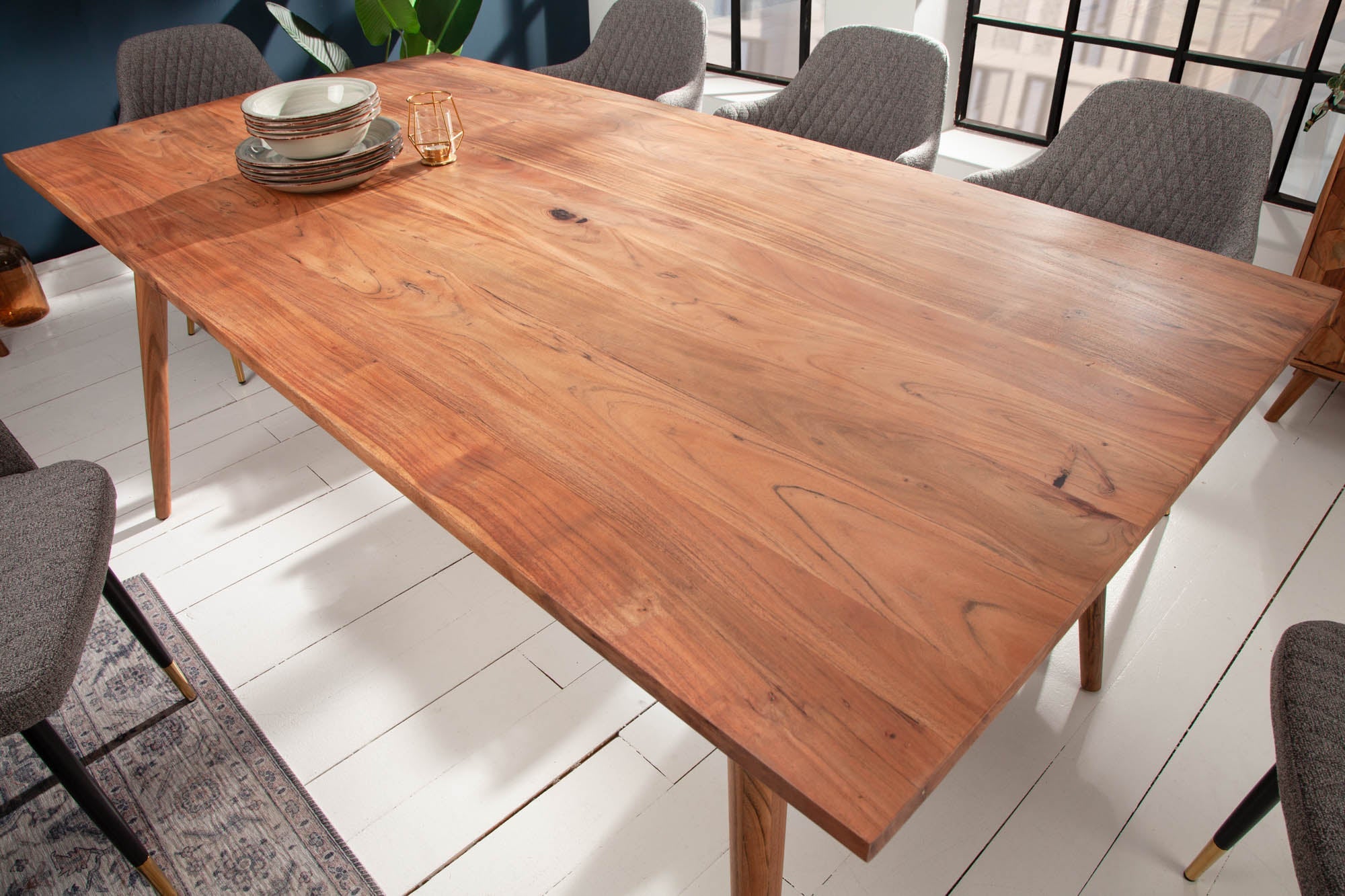 Table à manger massive MYSTIC LIVING 160 cm en acacia bois massif naturel