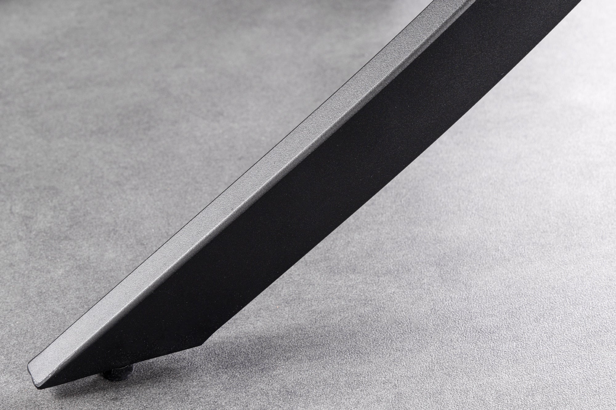 ALPINE 120cm mesa de comedor redonda taupe cerámica marco de metal negro