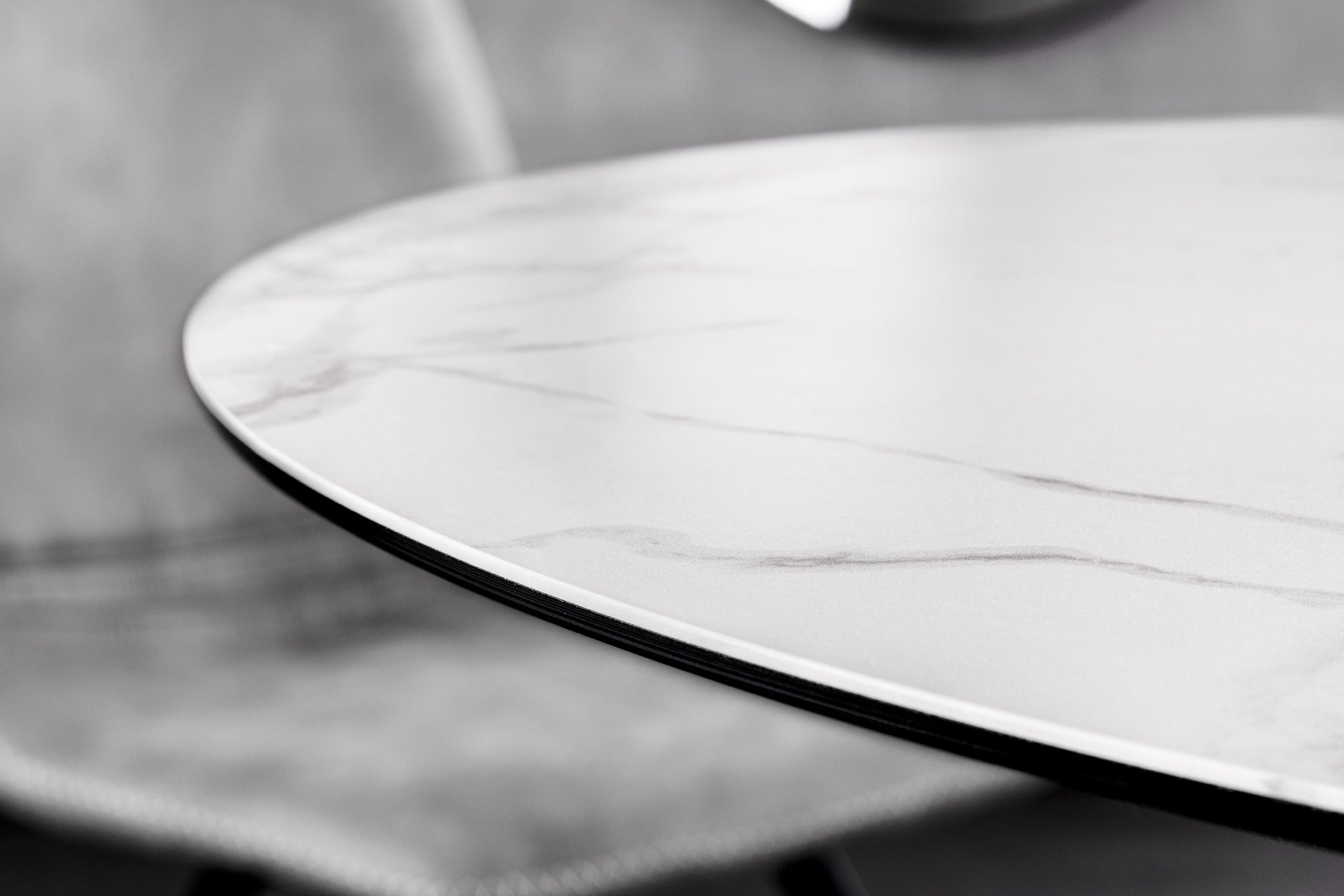 Mesa de comedor redonda ALPINE 120cm cerámica mármol blanco estructura metálica negra