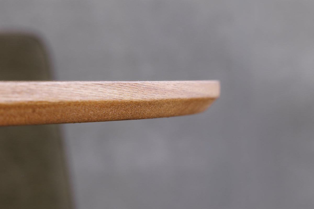 Table à manger ronde ATELIER 120cm chêne naturel métal noir