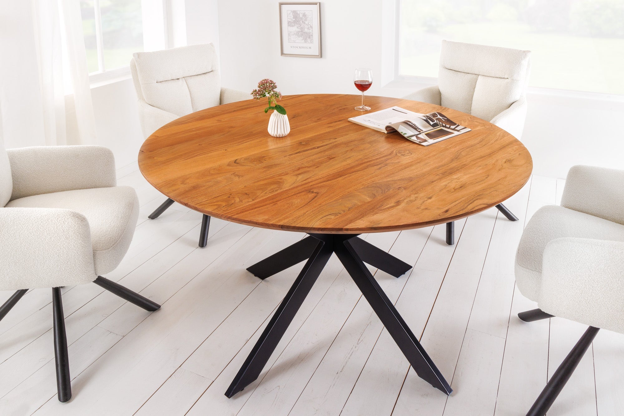 table-a-manger-ronde-en-bois-massif-galaxie-130cm-acacia-naturel-structure-metal-noir_42373 (inv)
