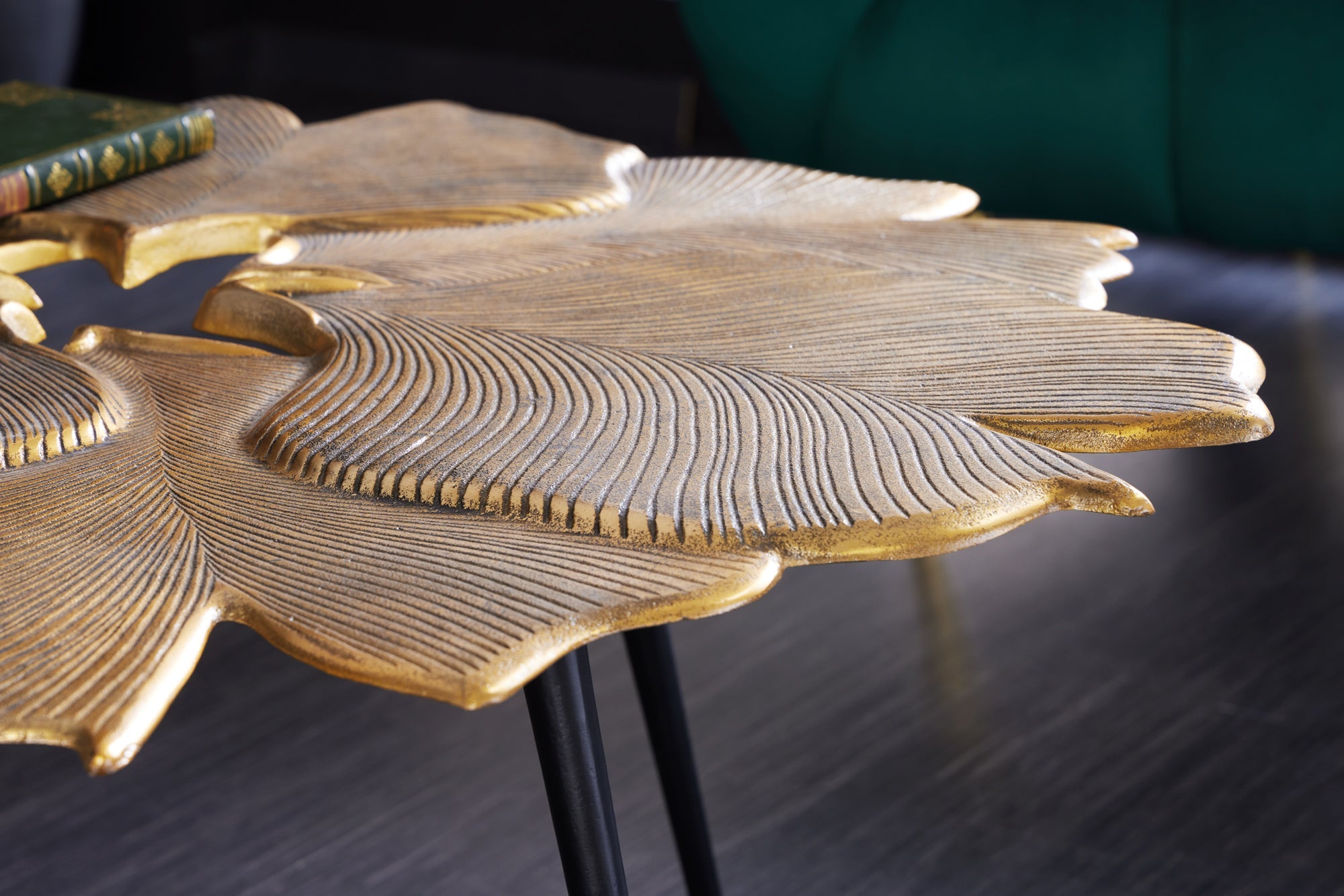 GINKGO mesa de centro decorativa 95cm metal dorado negro hecho a mano