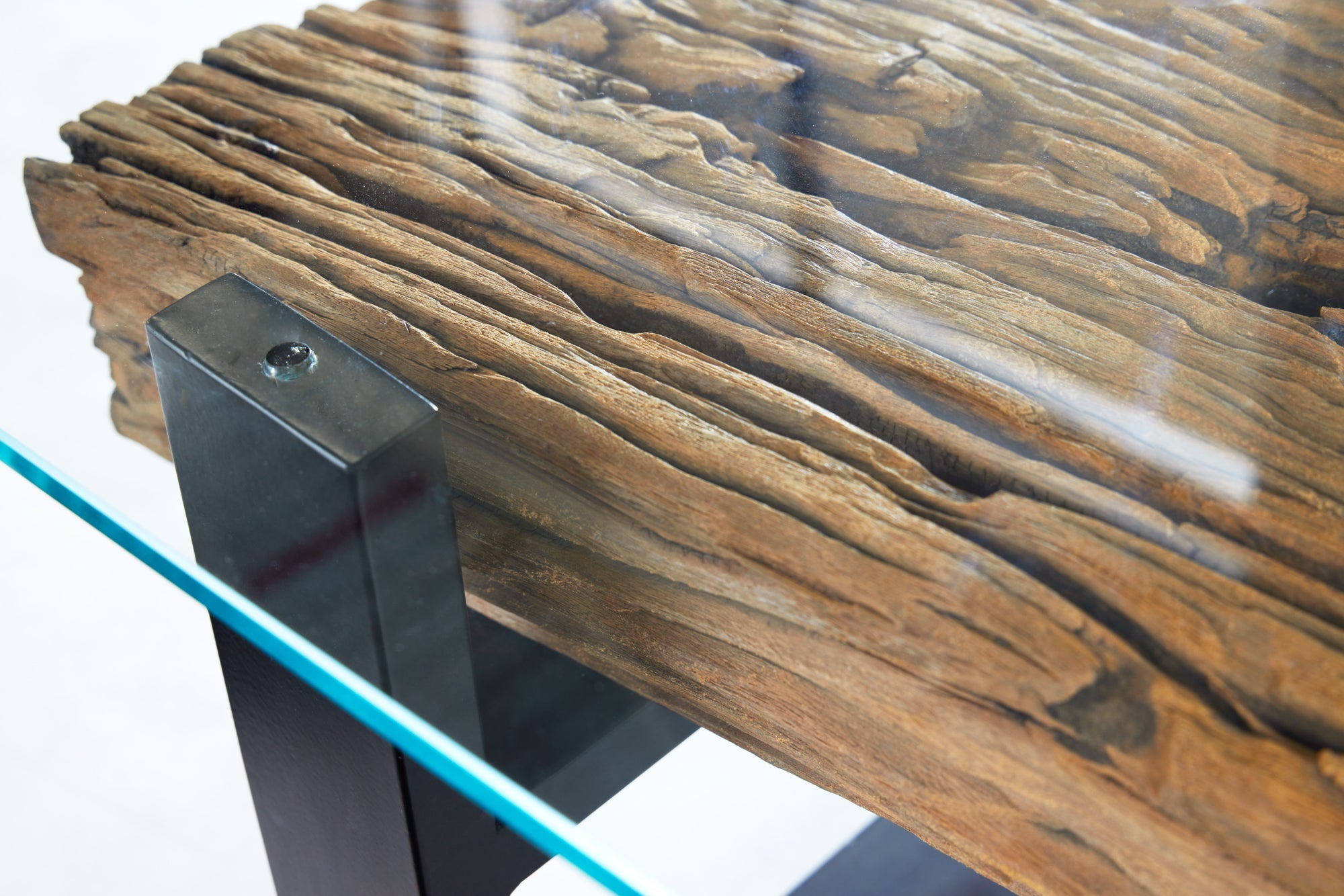 Mesa de centro de diseño BARRACUDA 130cm madera de teca recuperada tapa de cristal acero inoxidable negro industrial