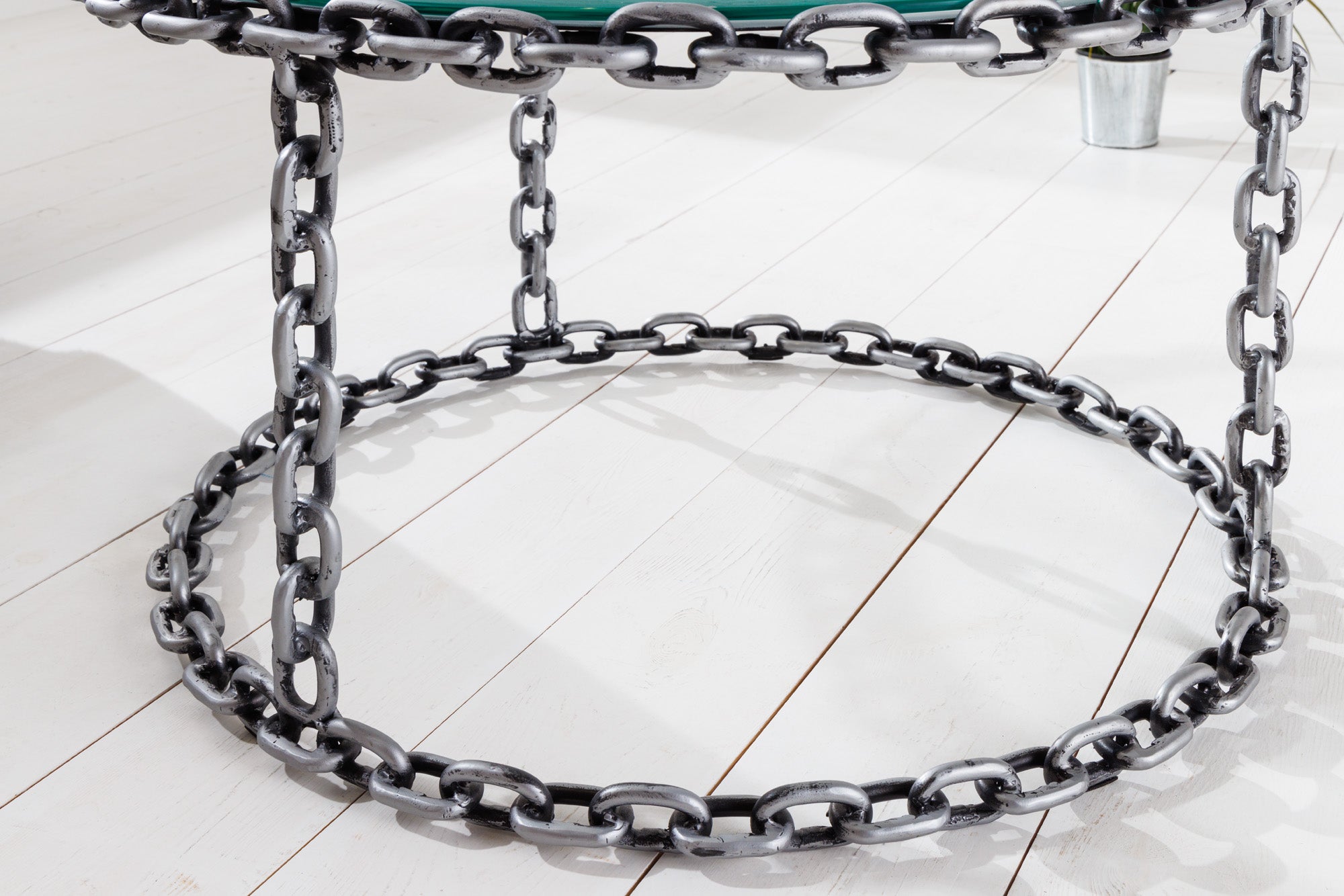 CHAINS mesa de centro de diseño 65cm en metal plateado hecho a mano, tapa redonda de cristal, marco de cadena
