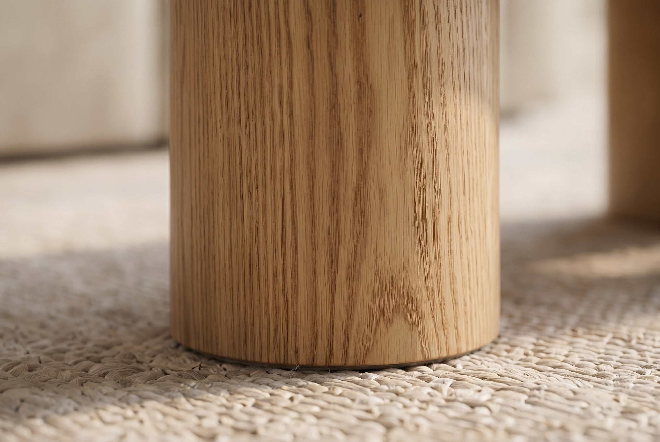 Table basse élégante ORGANIKO 130cm chêne naturel forme organique