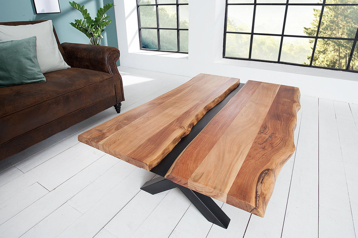 Table basse en bois massif AMAZONAS 105cm acacia métal noir structure en X bord arbre live edge