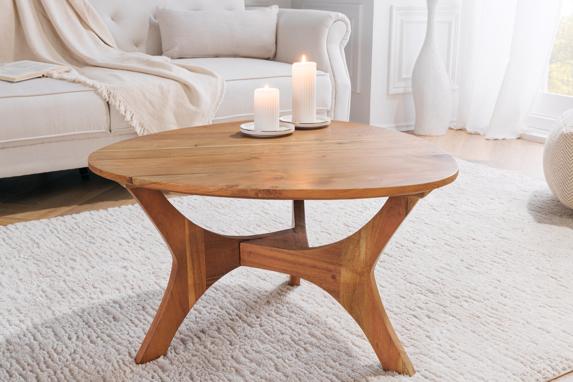 ARQUITECTURA mesa de centro de madera maciza 70cm miel natural acacia acabado triangular