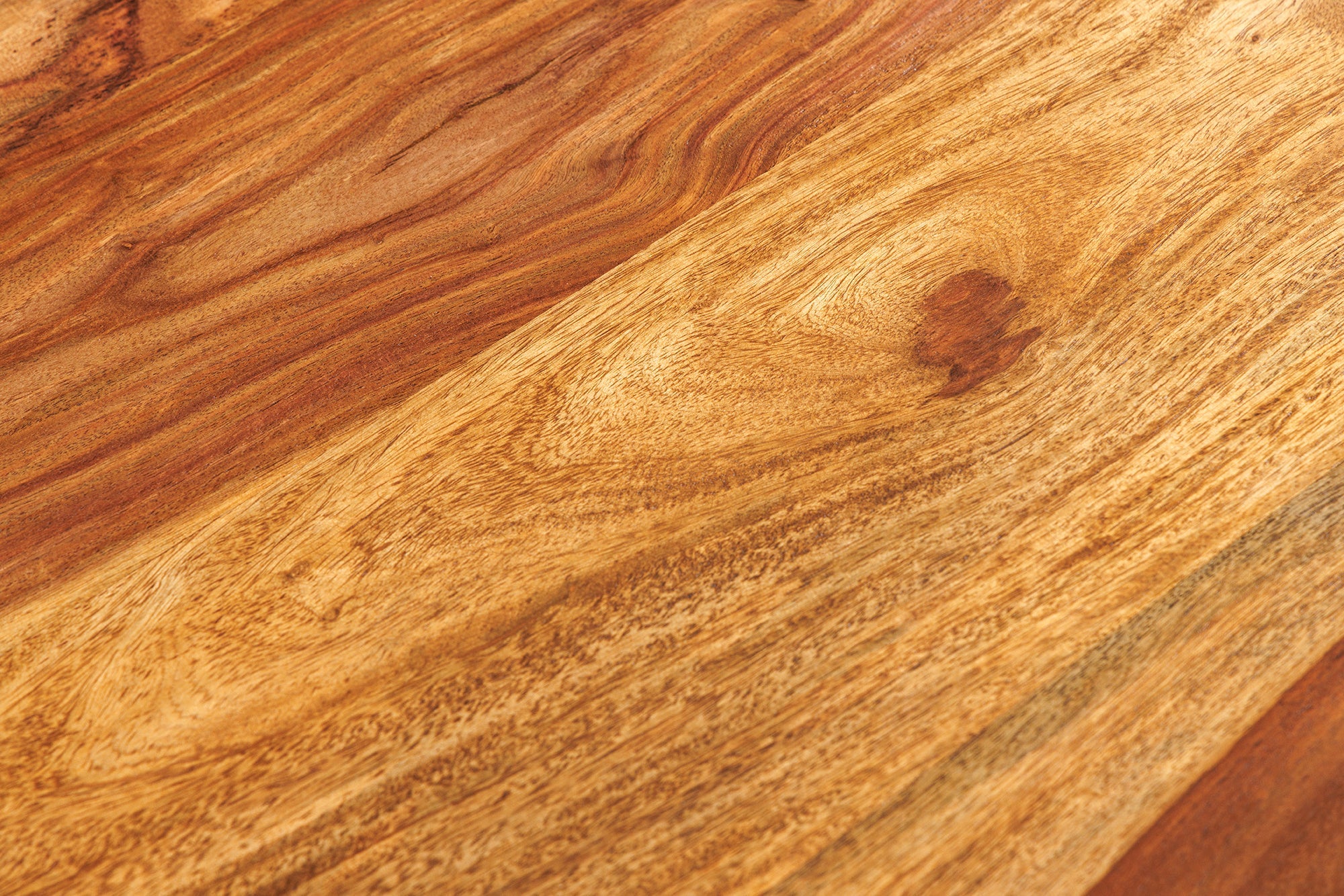 BEAUTY BY NATURE Mesa de centro triangular de 90 cm de madera maciza con acabado de piedra Sheesham marrón