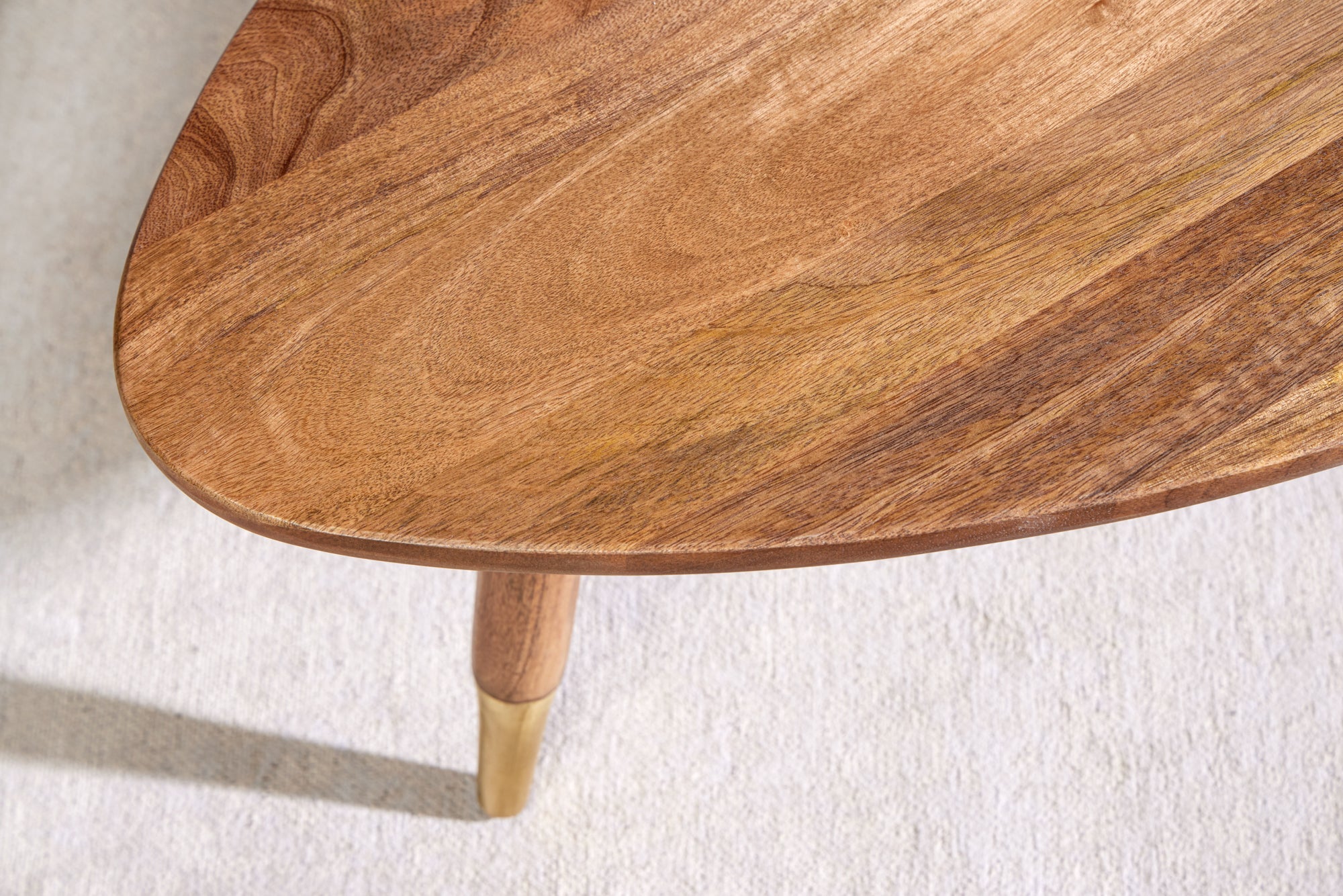 GATSBY Mesa de centro de madera maciza de 110 cm mango marrón dorado mesa auxiliar redonda ovalada set de 2 diseño retro