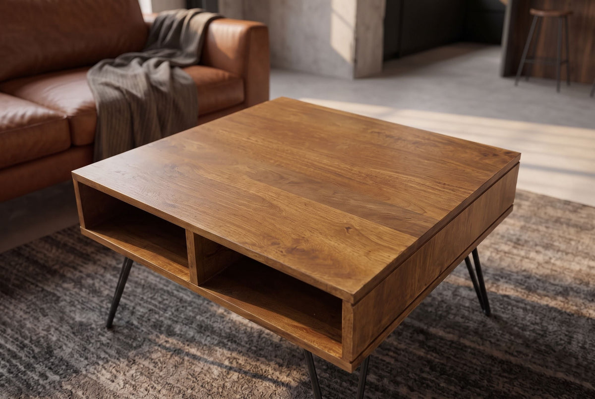 Table basse massive SCORPION 60cm en bois de manguier finition miel marron avec pieds en épingle