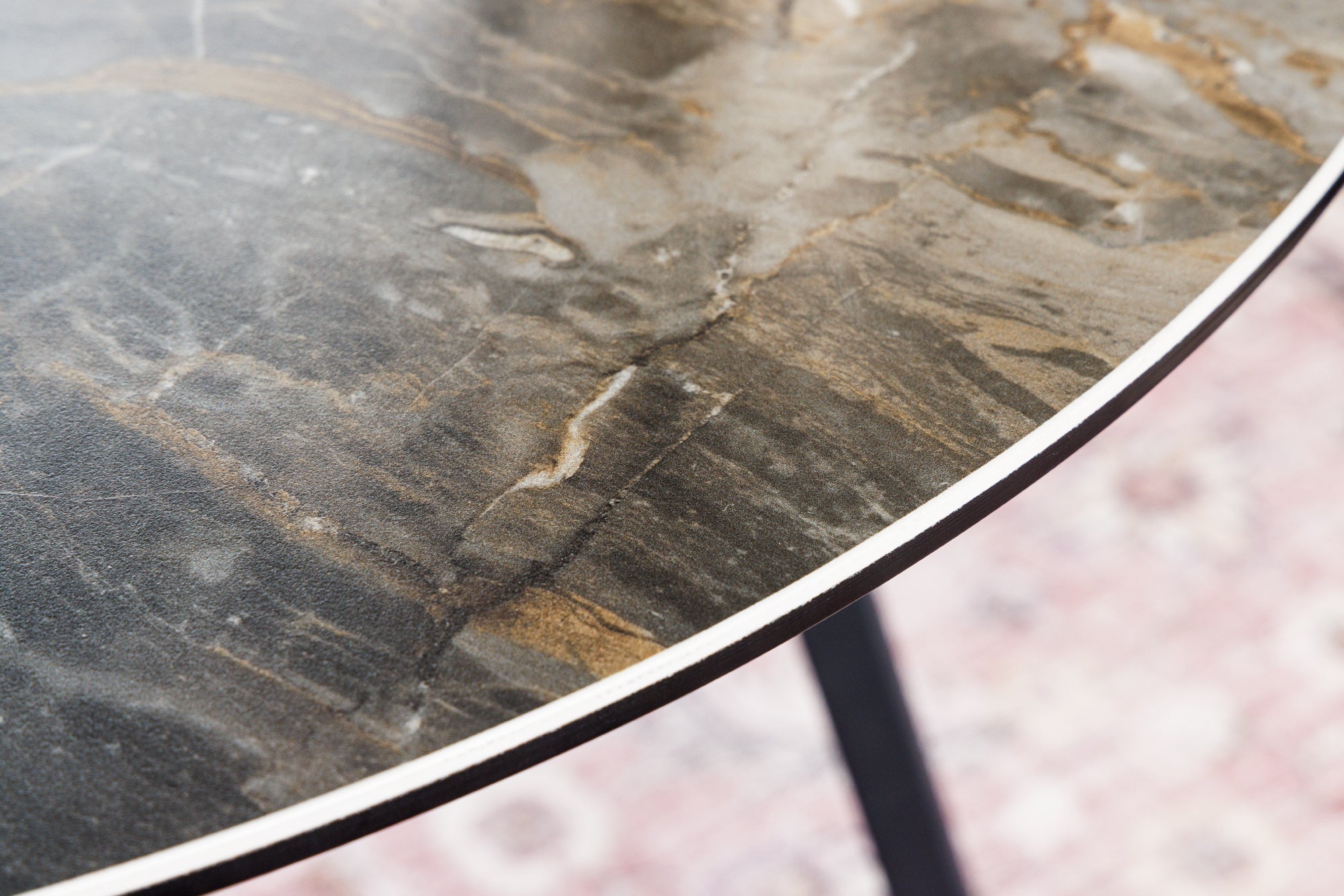 MARAVILLOSA mesa de centro de cerámica moderna de 70 cm en mármol topo made in Italy
