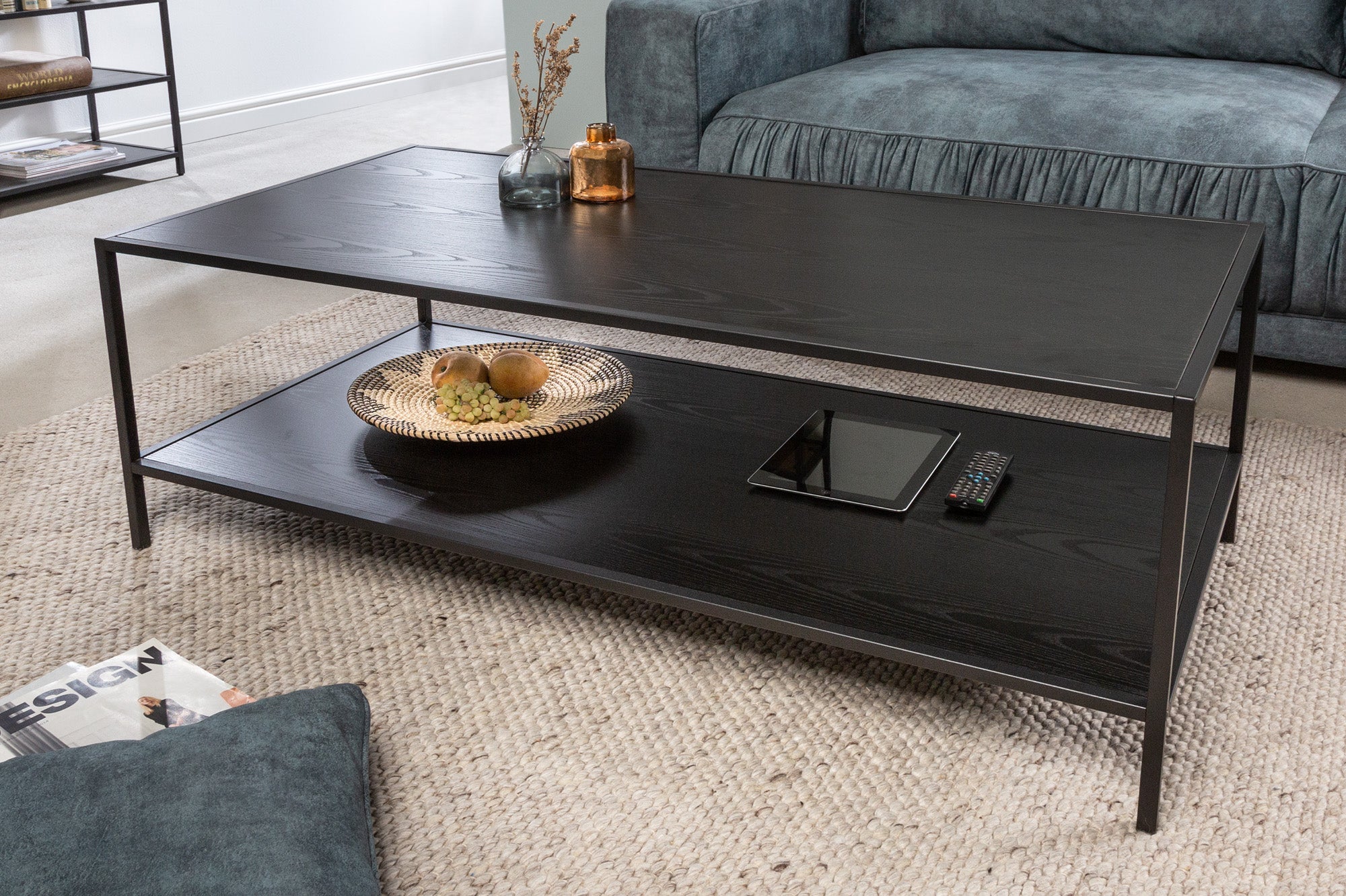 SLIM LINE mesa de centro moderna 120cm diseño madera de fresno metal negro con estante