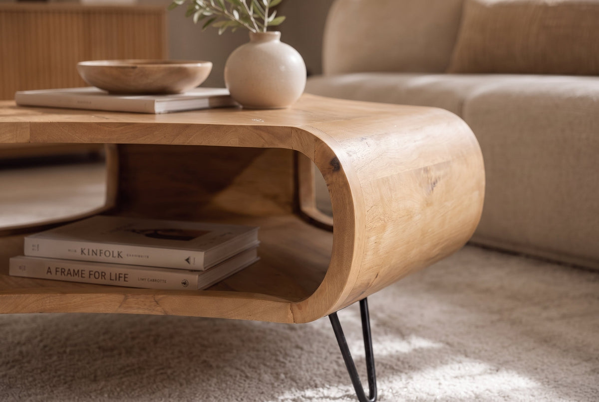 Table basse ORGANIC LIVING 90cm en bois de manguier finition crème naturelle avec pieds en épingle à cheveux