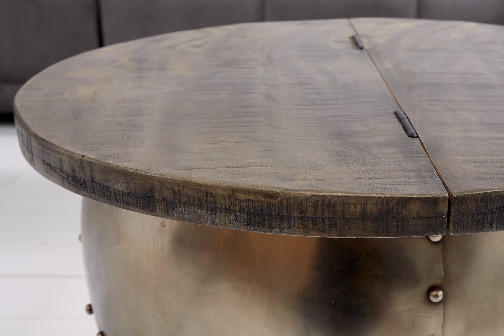 Table basse ronde DRUMP STORAGE 70cm gris argent en bois de manguier massif avec espace de rangement fait main