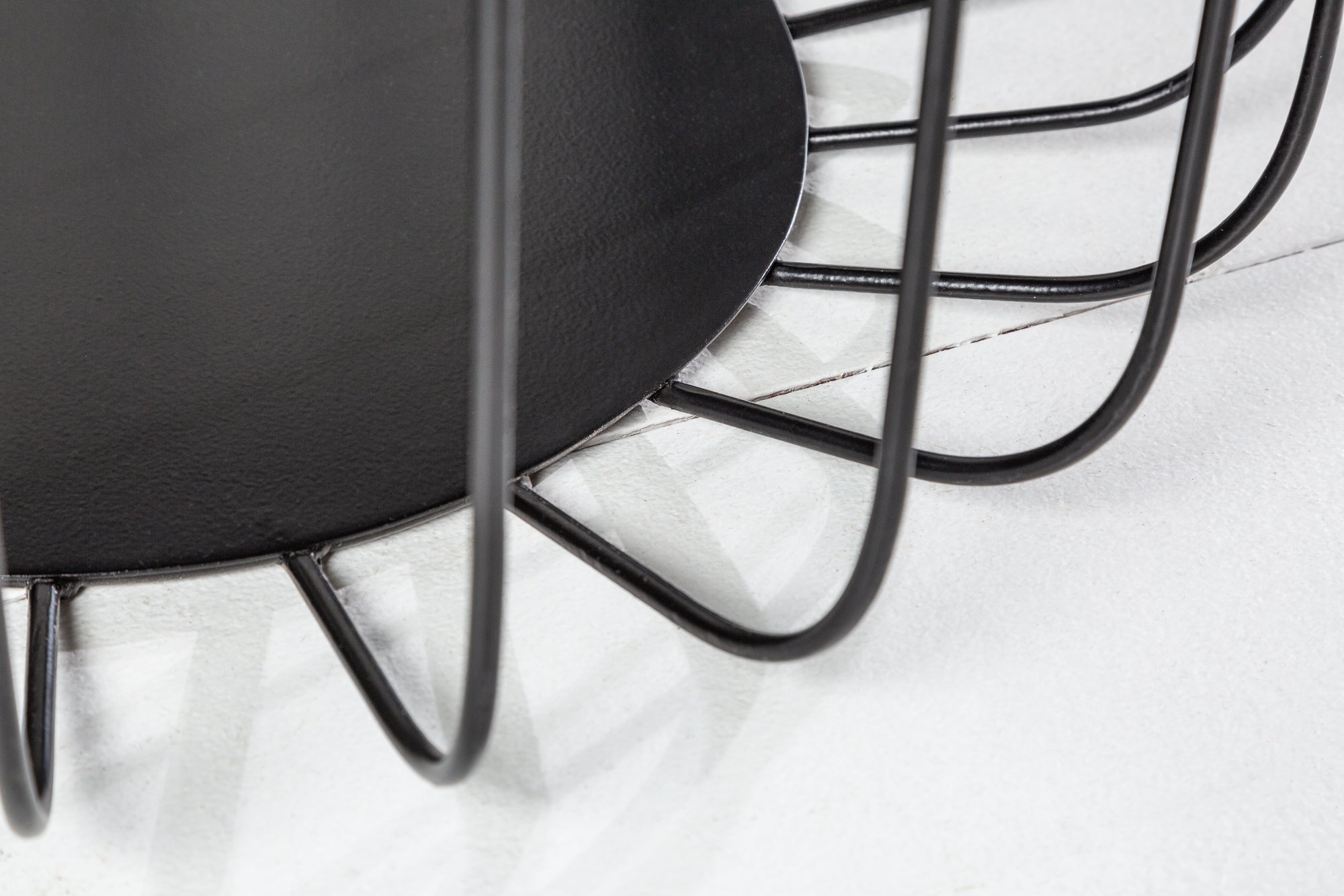 FACTORY LOFT mesa de centro redonda 60cm madera maciza de mango gris marco de metal negro hecho a mano