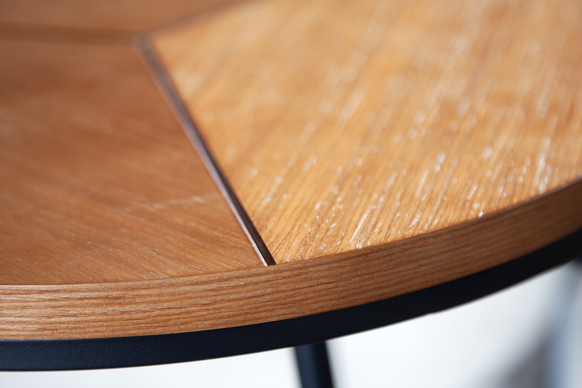Mesa de centro redonda OAK ELEGANCE 80cm diseño madera roble estructura metal negro