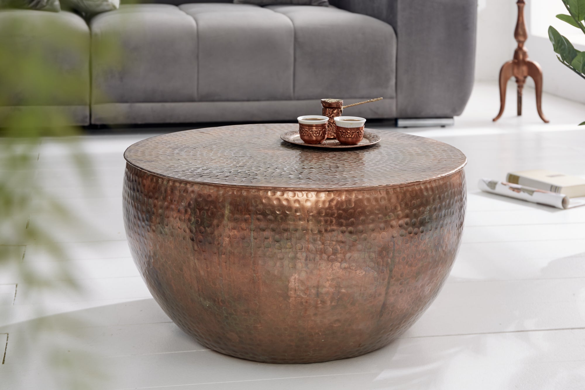 table-basse-ronde-orient-ii-60cm-en-metal-flamme-copper-martele-design-fait-main_39535 (inv)