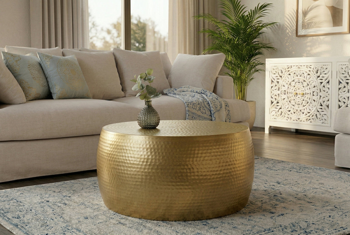 Table basse ronde ORIENT III 60cm métal doré martelé design fait main