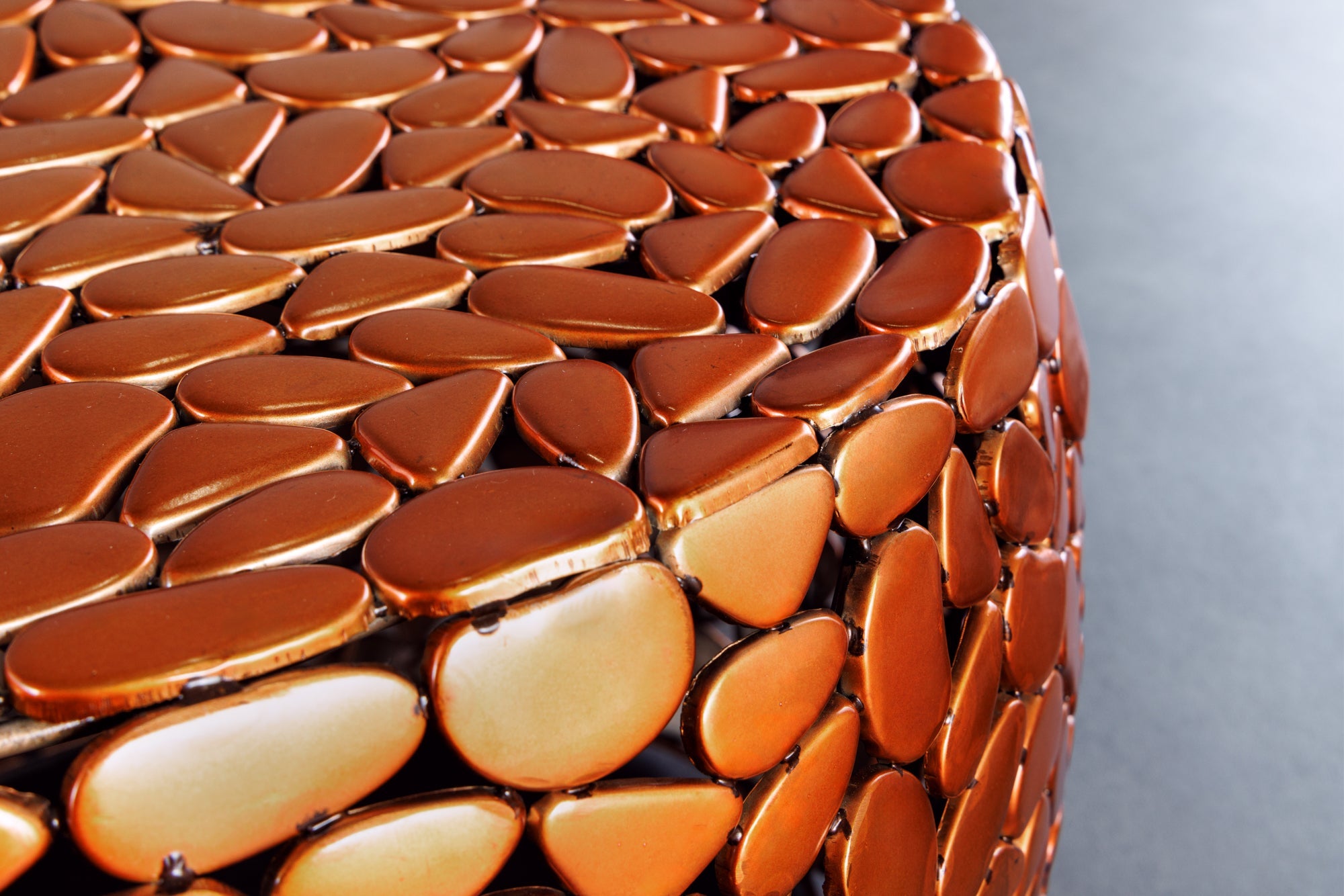 Mesa de centro redonda STONE MOSAIC 75cm mosaico de metal de cobre hecho a mano