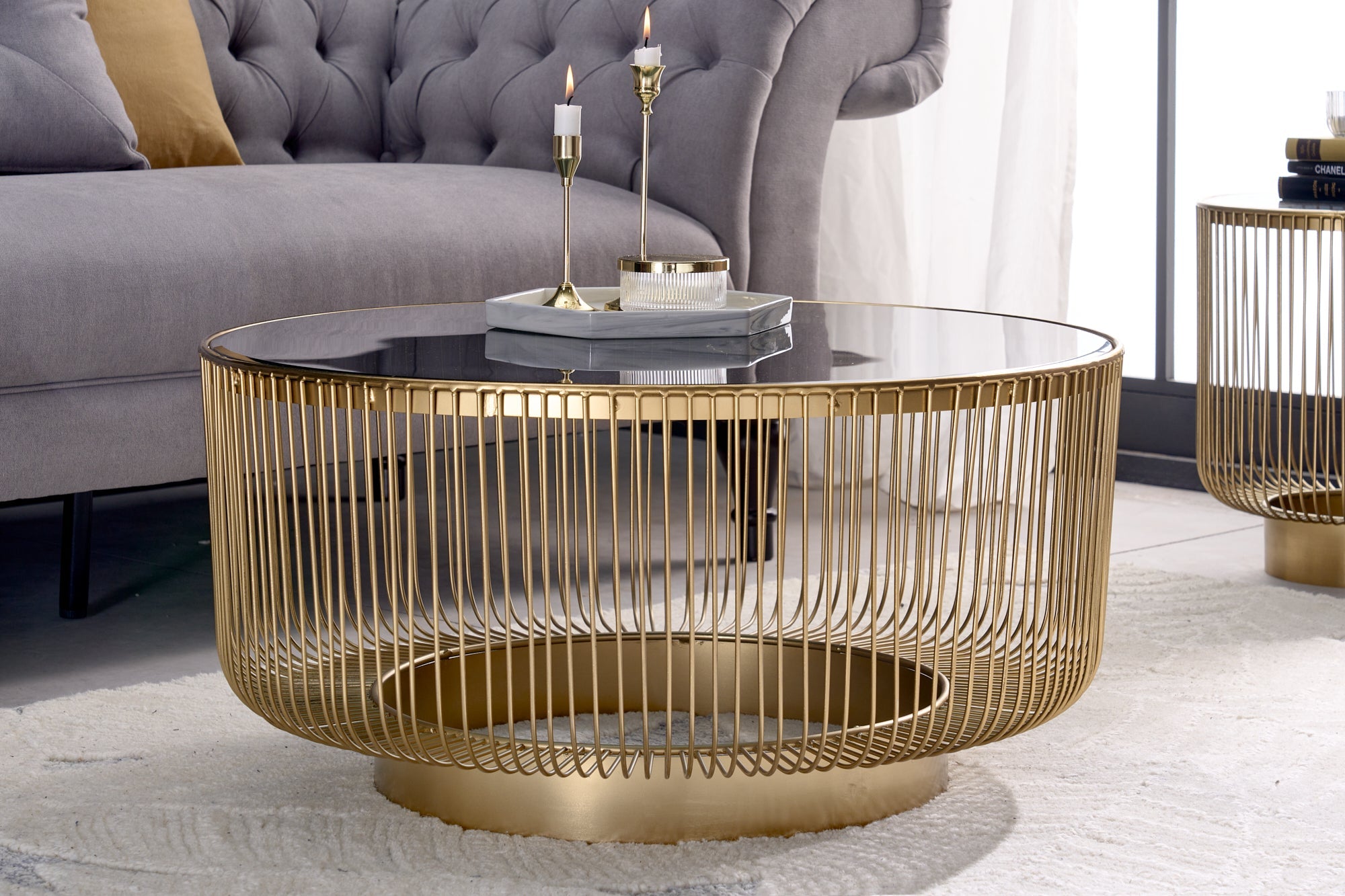 mesa-redonda-baja-80cm-estructura-metal-vidrio-dorado-negro-hecha-a-mano_43233 (inv)