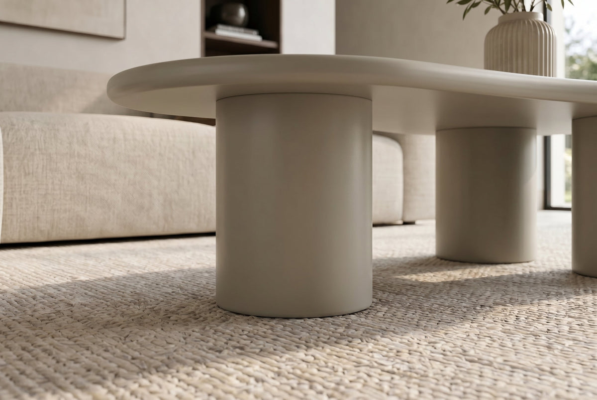 Table basse stylée ORGANIKO 130cm ciment grège forme organique