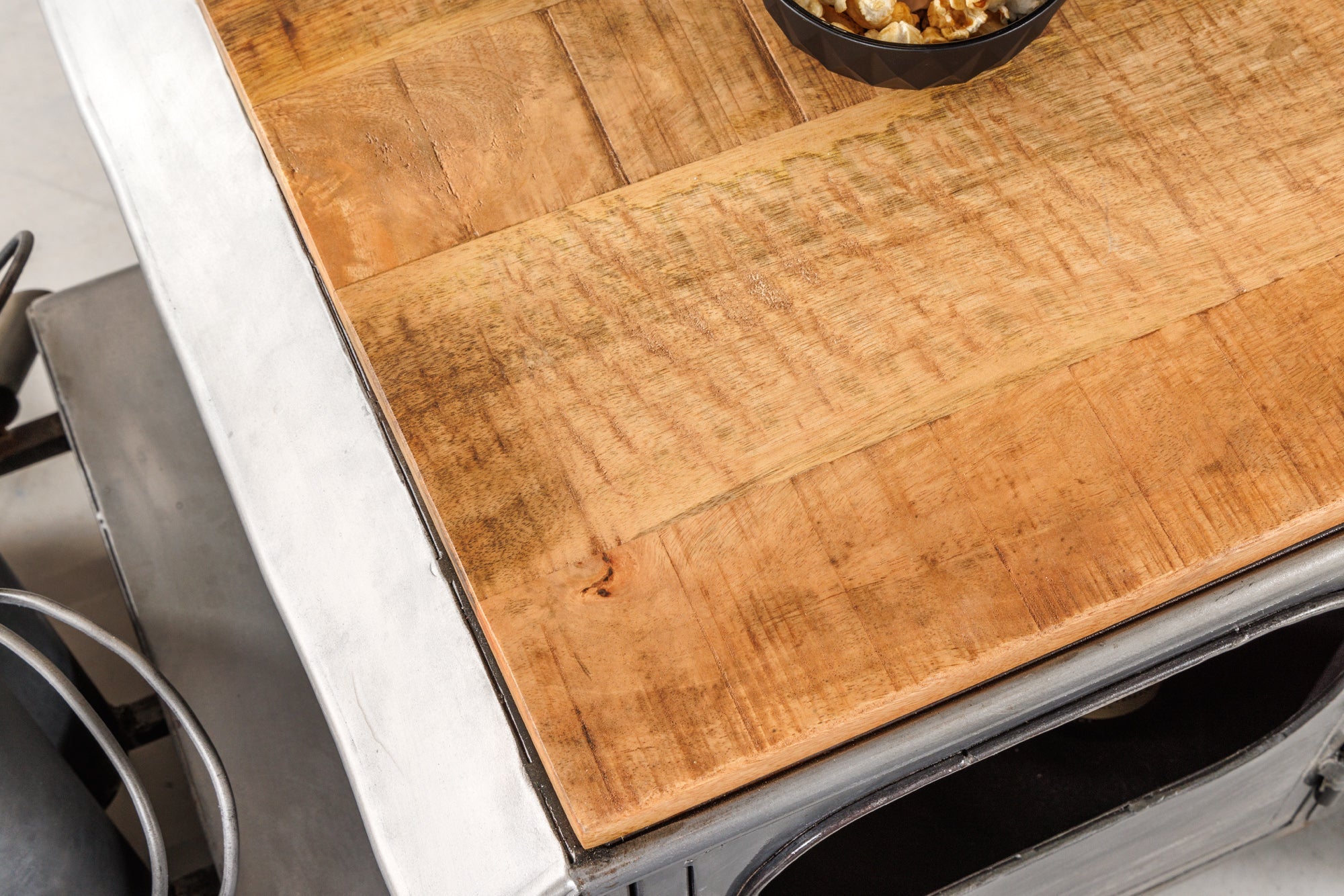 Mesa de centro vintage HOT ROD 160cm acero madera de mango con portabotellas macizo espacio de almacenamiento