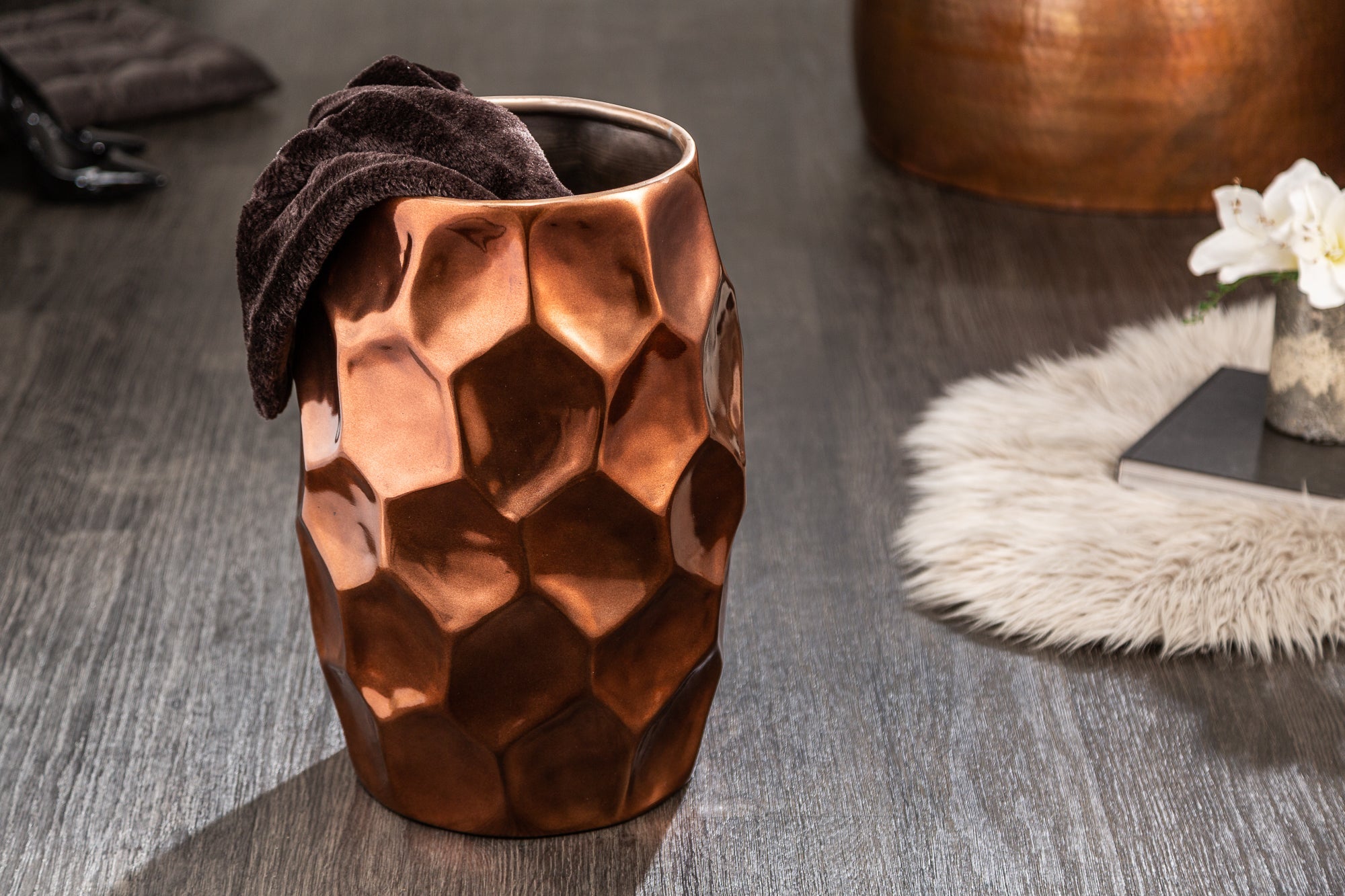 mesa-dappoint-artesanal-organica-oriente-50cm-metal-cobre-martele-diseño-nido-de-abeja-redonda_40229 (inv)
