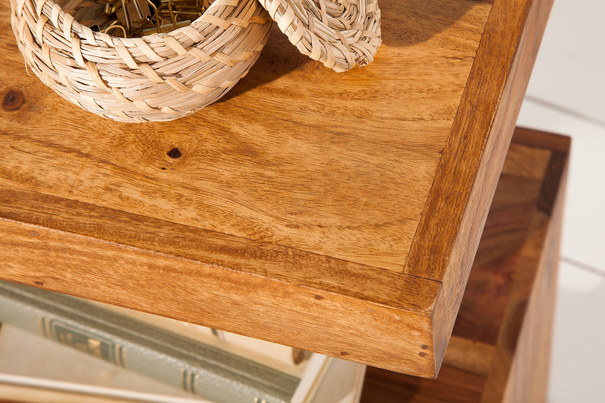 Mesa auxiliar de madera maciza de Sheesham S 60cm estante acabado piedra marrón