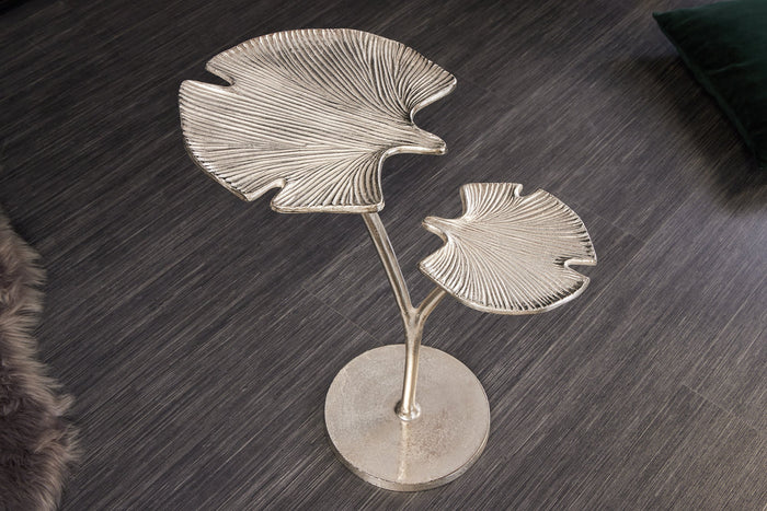 Table d'appoint décorative FEUILLES DE GINKGO 50cm en métal argenté fait main
