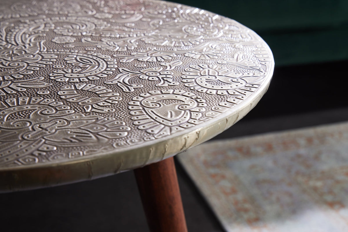 Table d’appoint design ALCAZAR 50cm métal argenté antique bois de manguier fait main ronde