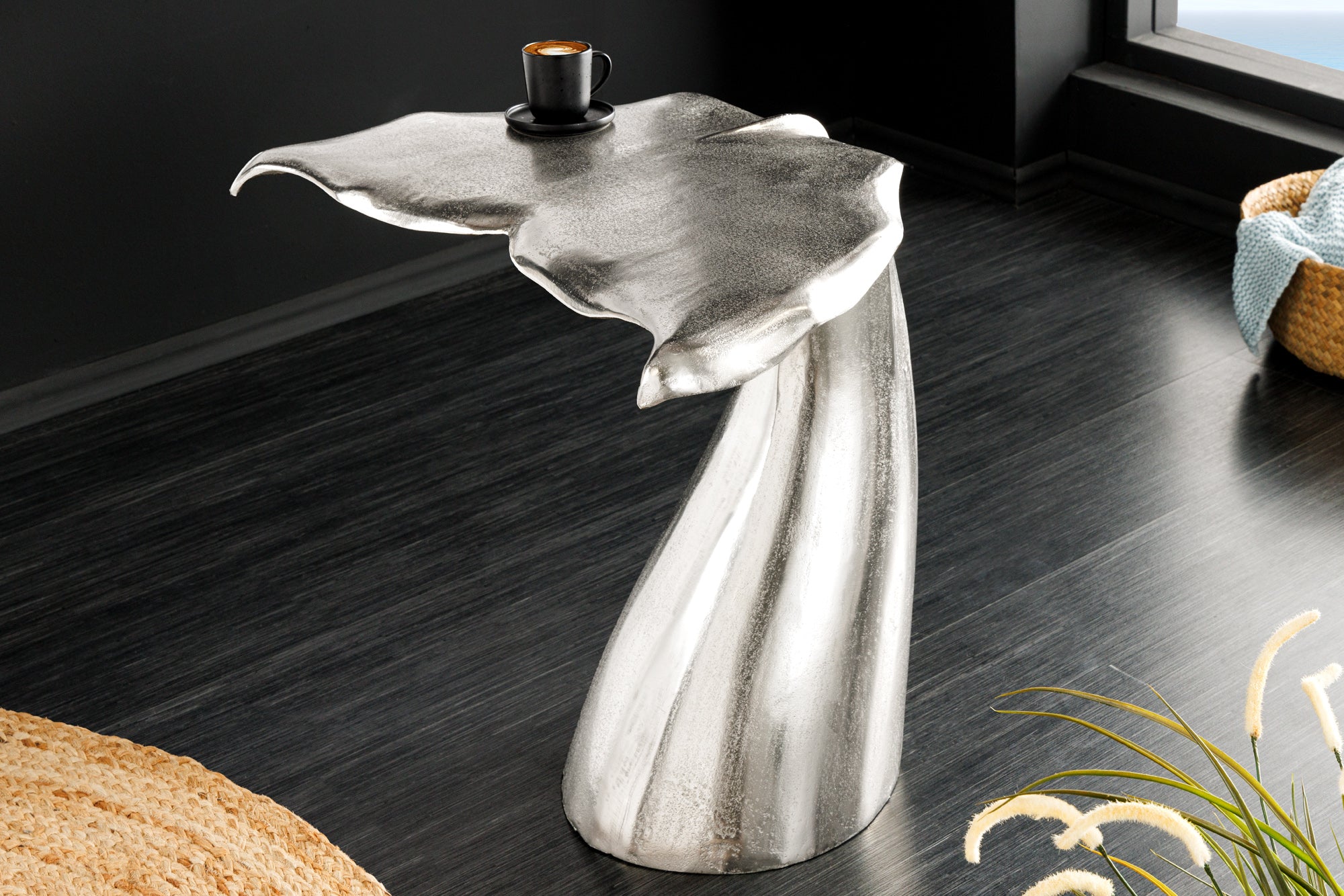 mesa-dappoint-diseño-vida-silvestre-aleta-de-ballena-60cm-plata-metal-hecha-a-mano_44842 (inv)