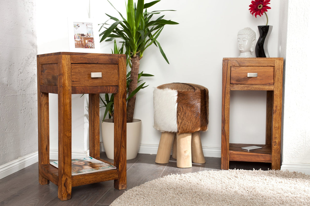 Table d’appoint en bois massif MAKASSAR 70cm finition pierre Sheesham marron avec espace de rangement