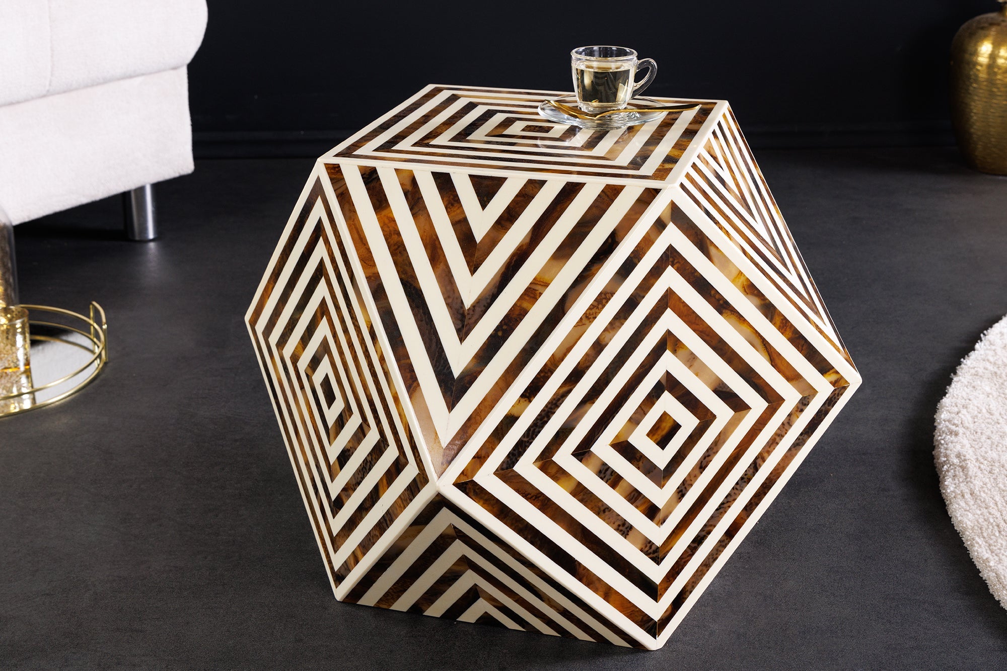 table-dappoint-en-marqueterie-dos-harmony-nature-60-cm-marron-blanc-incrustation-artisanale_43662 (inv)