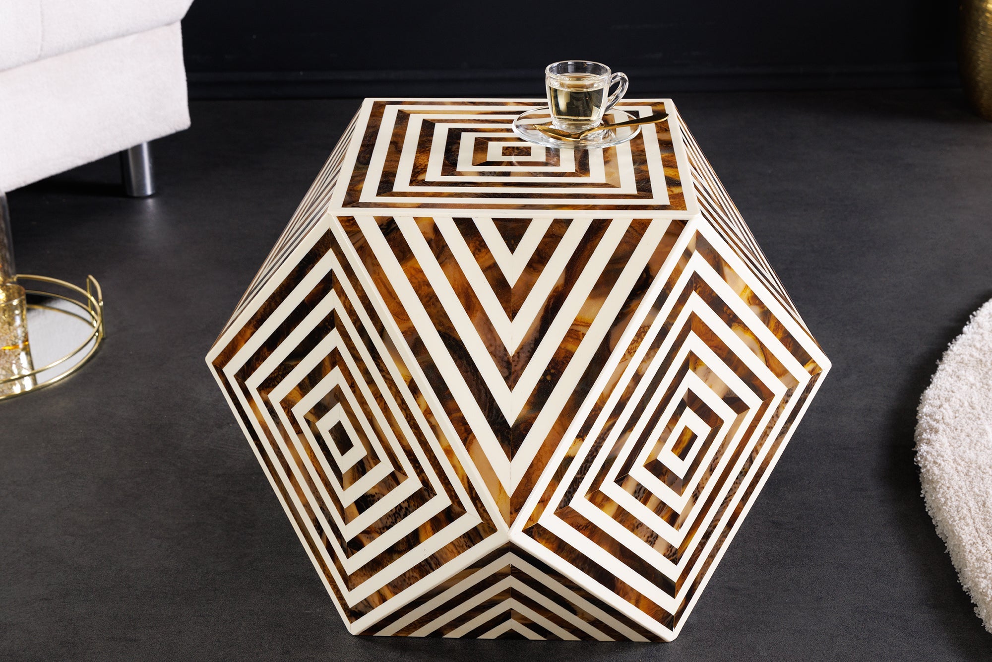 table-dappoint-en-marqueterie-dos-harmony-nature-60-cm-marron-blanc-incrustation-artisanale_43662 (inv)
