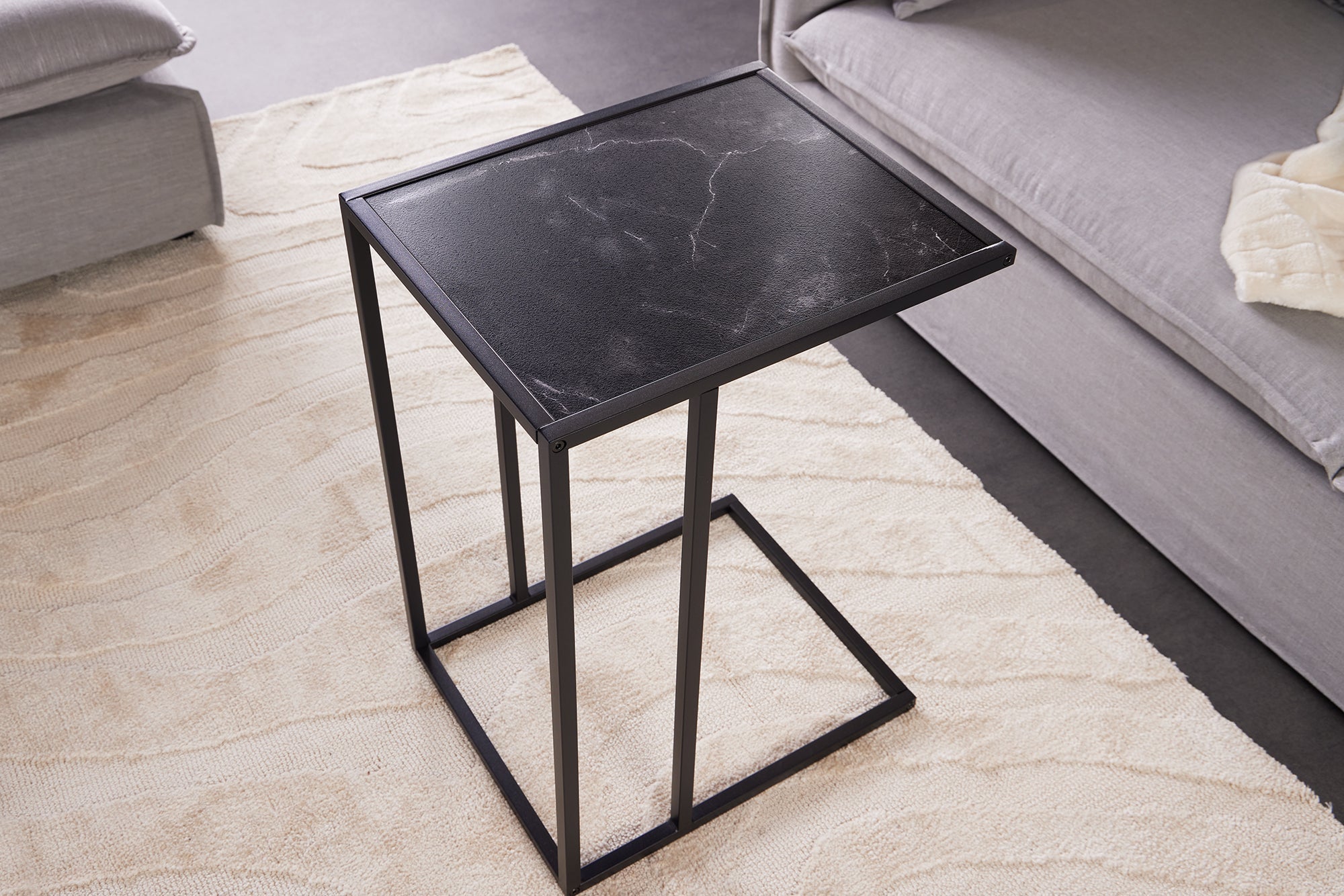 SLIM LINE Mesa auxiliar moderna de 65 cm en metal grafito para ordenador portátil