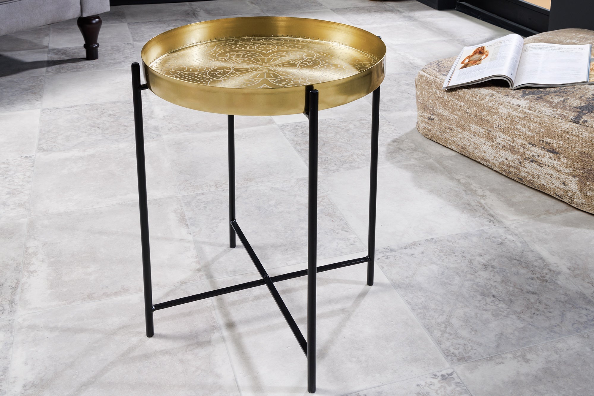 mesa-dapunto-redonda-casablanca-50cm-en-oro-latón-tapa-amovible-diseño-martele_44343 (inv)