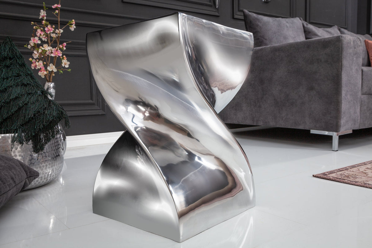 Table d’appoint sculpturale TWIST 45cm tabouret en aluminium poli argent design moderne