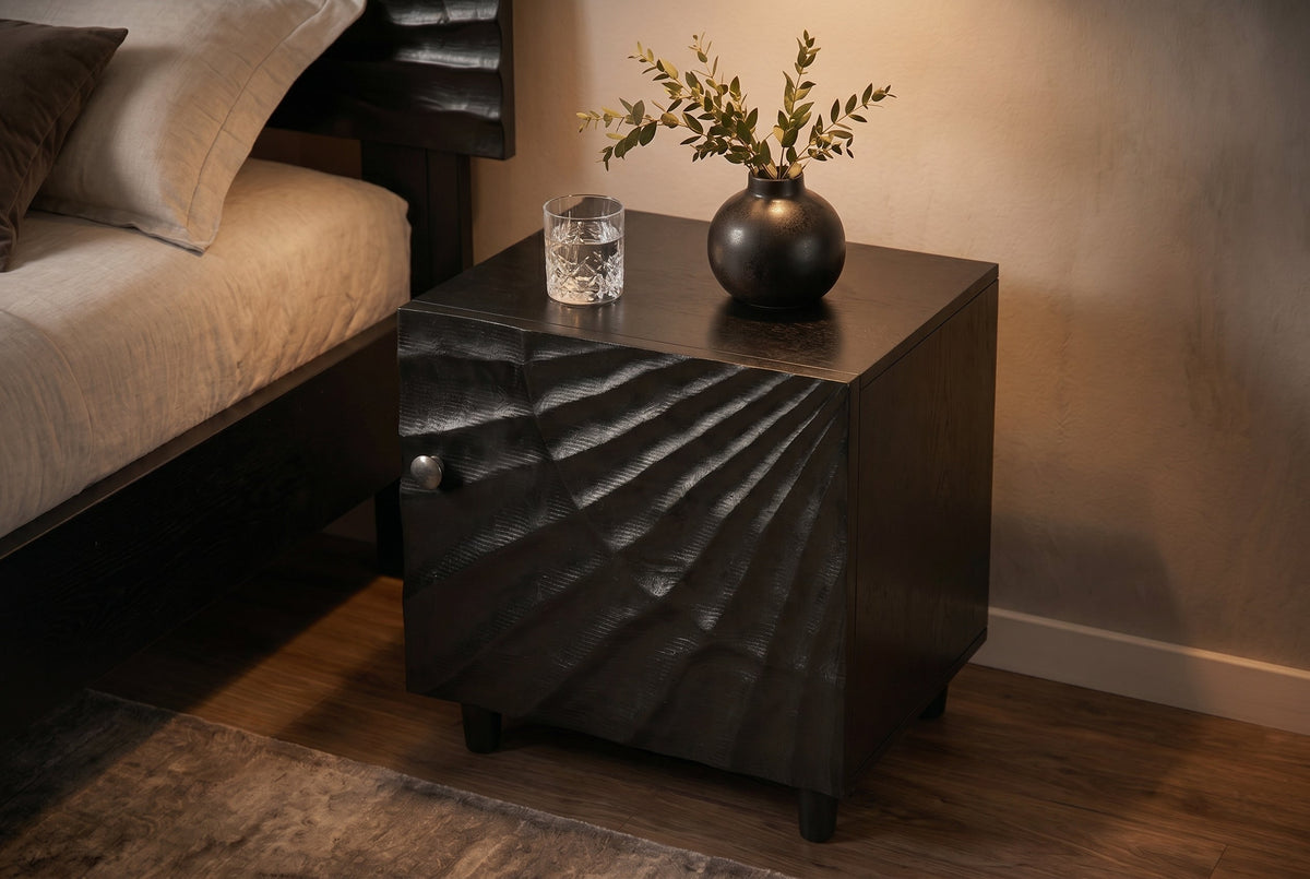 Table de chevet solide SCORPION Table d’appoint 50cm en manguier noir avec sculptures 3D